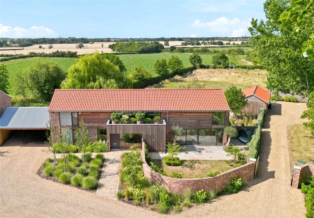 5 bedroom detached house for sale in Ashbocking, Ipswich, Suffolk, IP6