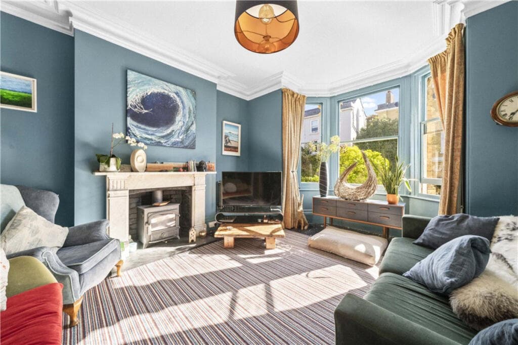 4 bedroom town house for sale in Devon Terrace, Totnes Devon, TQ9