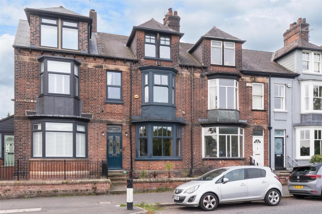 3 bedroom terraced house for sale in Rustlings Road, Endcliffe Park, S11