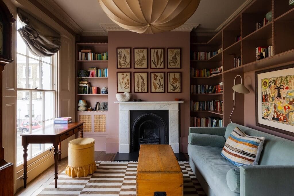 3 bedroom terraced house for sale in Arlington Square, London, N1