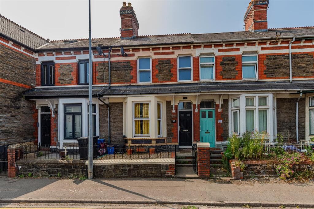 3 bedroom terraced house for sale in Llandaff Road, Canton, Cardiff, CF11