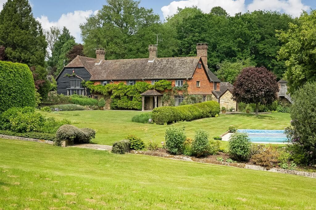 7 bedroom farm house for sale in Rowhook Farm, Rowhook, Horsham, West Sussex, RH12 3PY, RH12