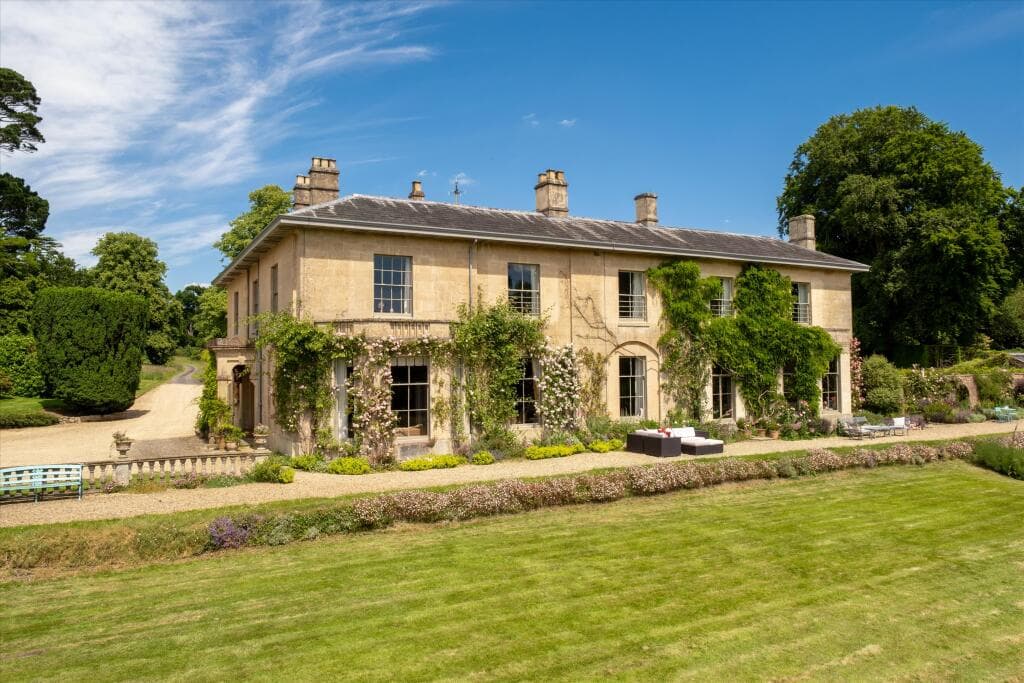 10 bedroom detached house for sale in Broadleas, Devizes, Wiltshire, SN10