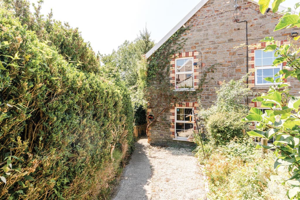2 bedroom semi-detached house for sale in Mill Lane, Warmley, BS30