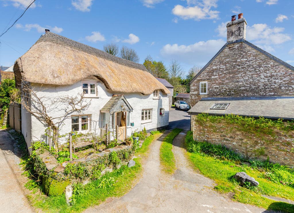 3 bedroom cottage for sale in Rattery, South Brent, TQ10