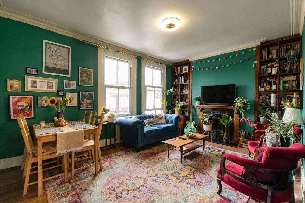 2 bedroom flat for sale in Selby Road, Anerley, SE20