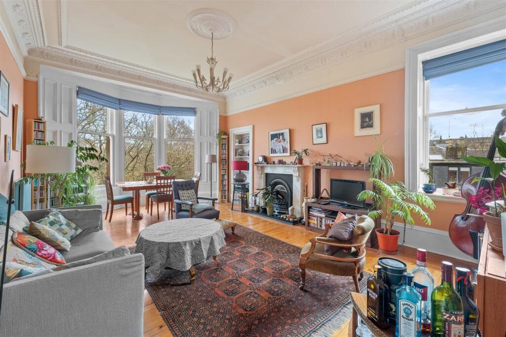 3 bedroom flat for sale in 3/2 11 Kirklee Quadrant, Kelvinside, G12 0TS, G12