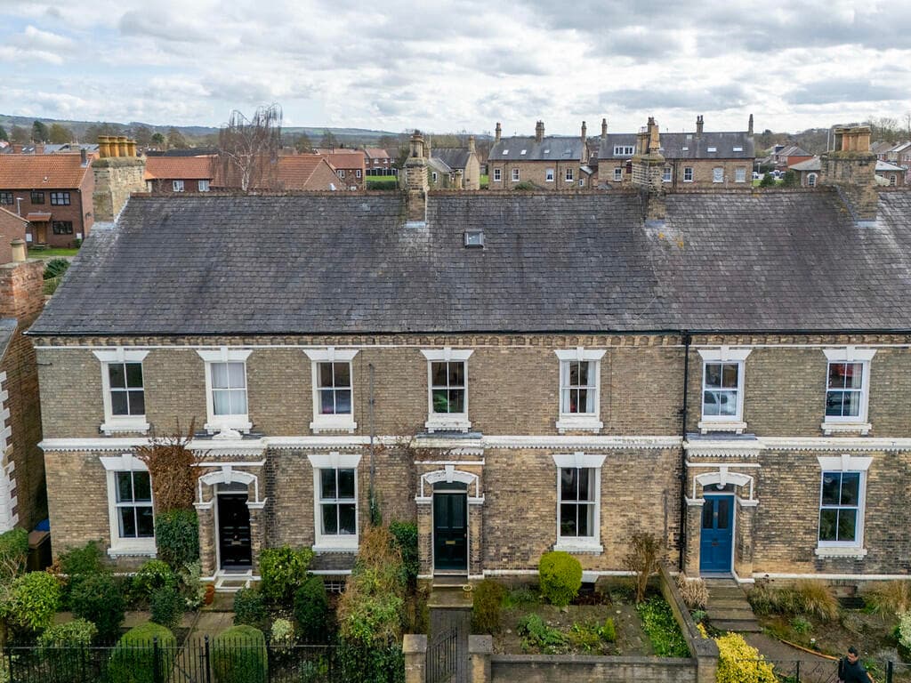 6 bedroom terraced house for sale in Union Street, Pocklington, YO42
