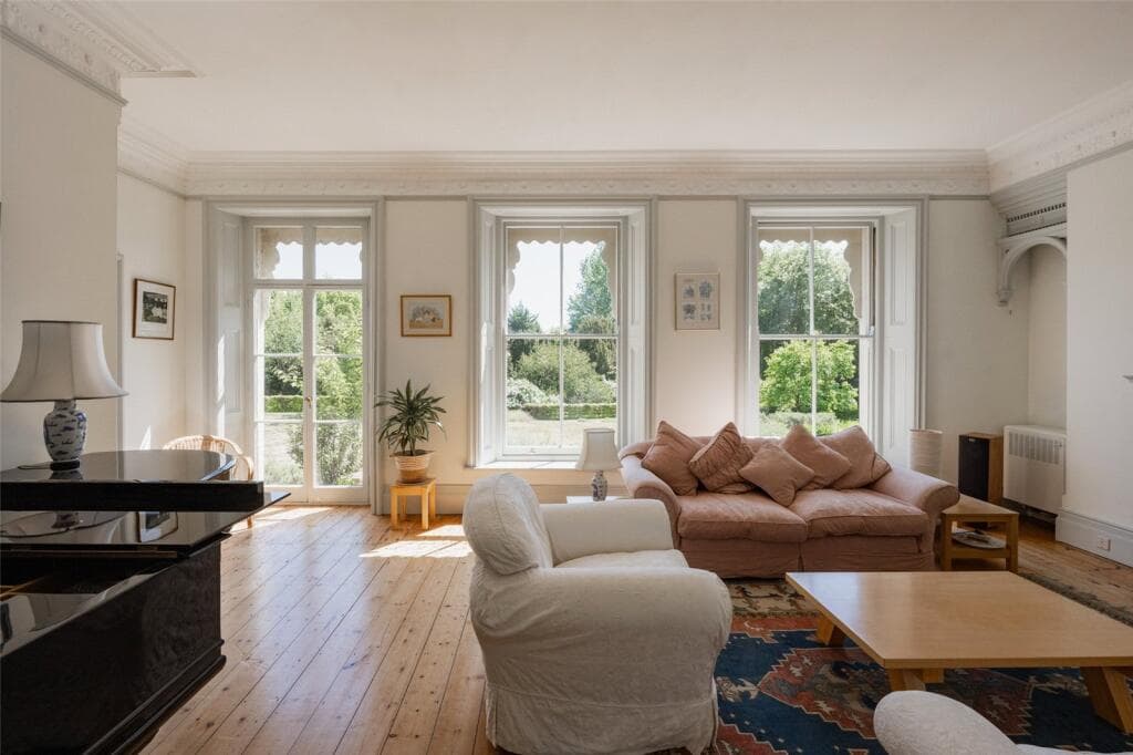 6 bedroom detached house for sale in Norwich Road, Chedgrave, Norwich, NR14