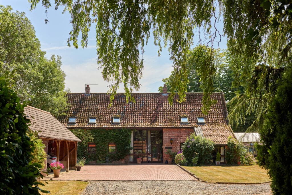 6 bedroom detached house for sale in Ipswich Road, Tasburgh, NR15