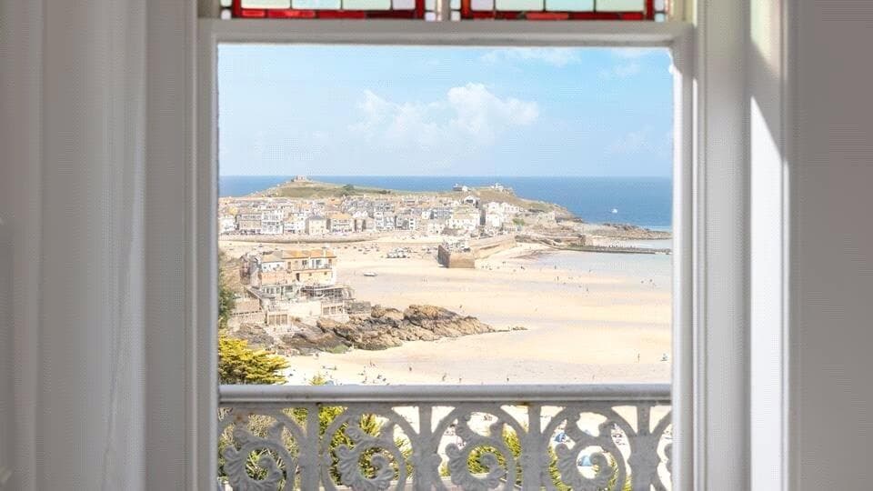 2 bedroom flat for sale in Draycott Terrace, St. Ives, Cornwall, TR26