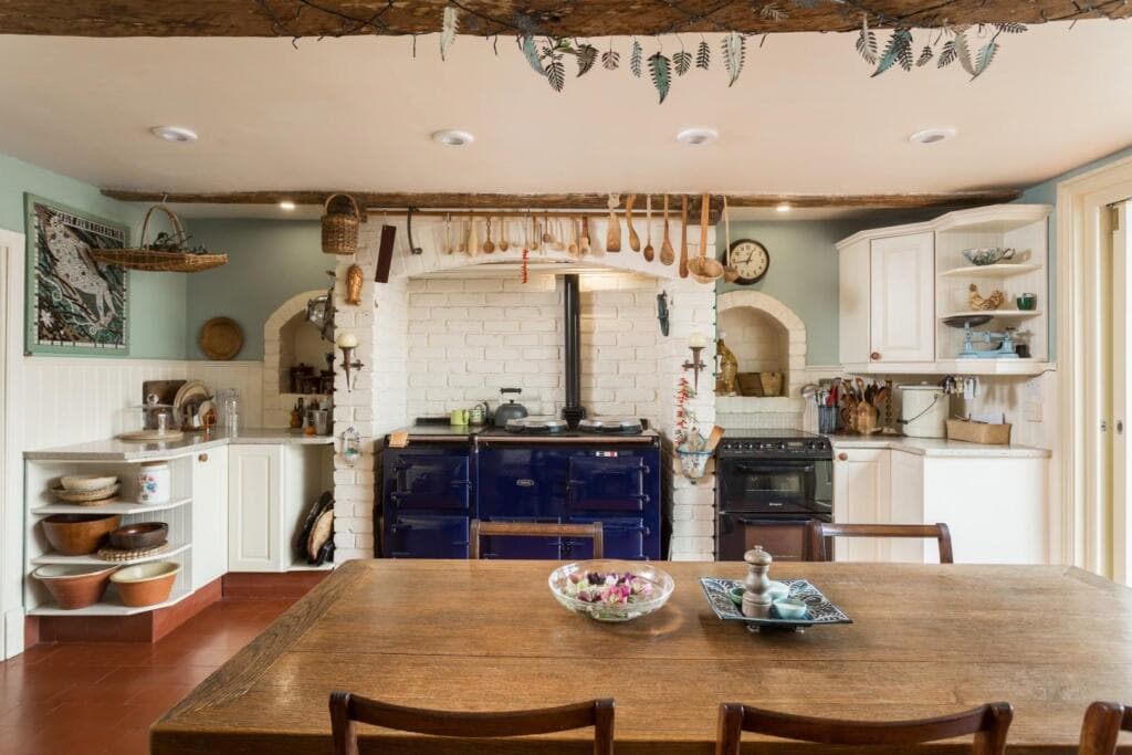 5 bedroom semi-detached house for sale in Escrick Road, Stillingfleet, York, YO19