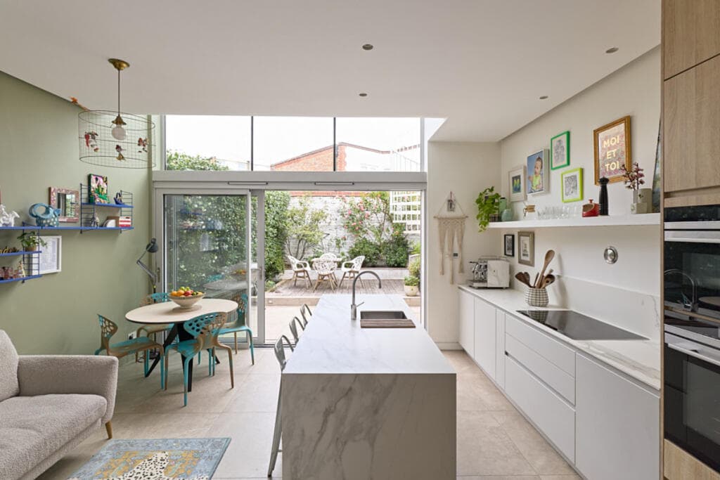 3 bedroom terraced house for sale in Stamford Road, De Beauvoir, London, N1