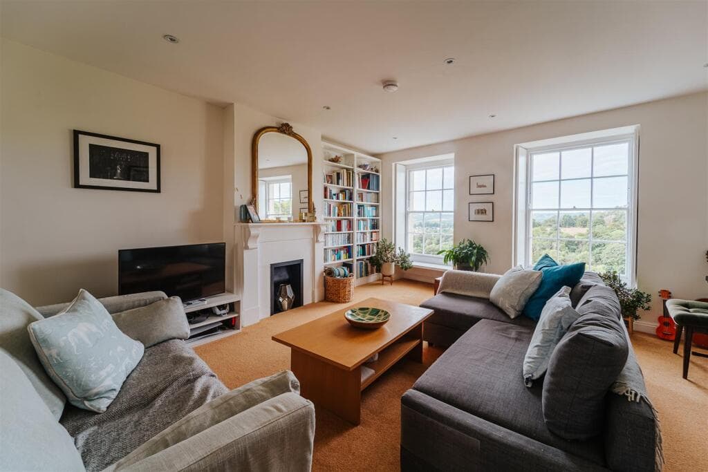 2 bedroom flat for sale in Princes Buildings, Clifton, Bristol, BS8