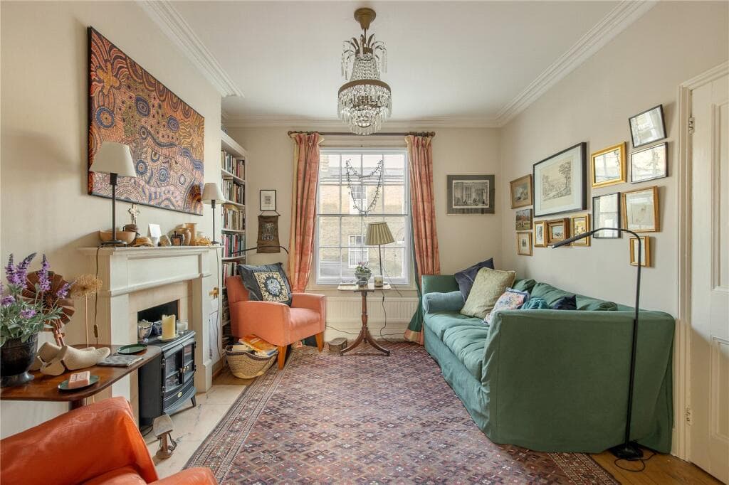 3 bedroom terraced house for sale in Newmarket Road, Cambridge, Cambridgeshire, CB5