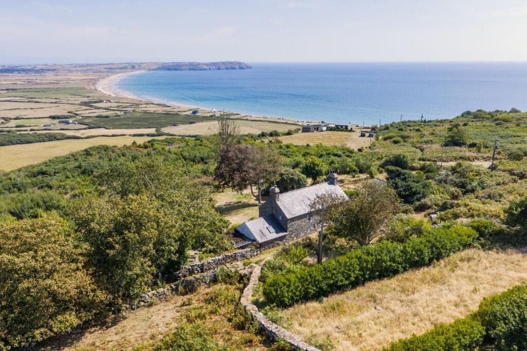 3 bedroom detached house for sale in Rhiw, Pwllheli, LL53