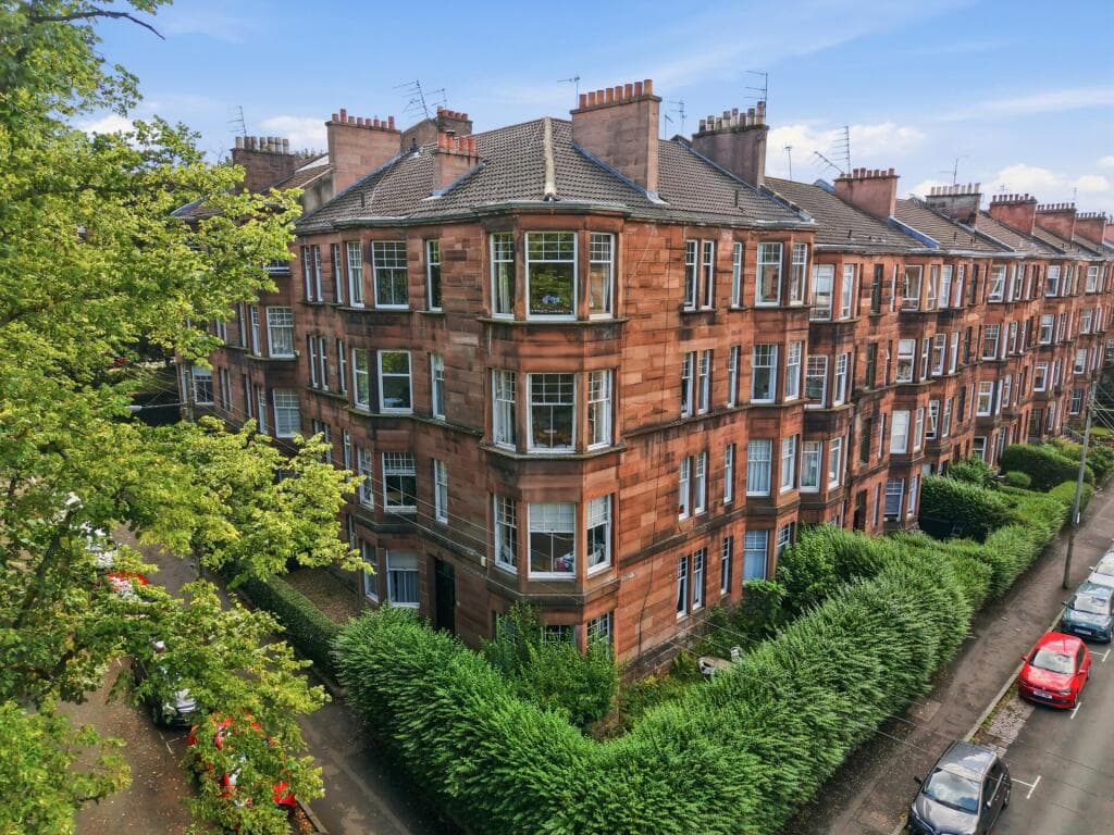 2 bedroom flat for sale in 3/1 99 Queensborough Gardens, Hyndland, G12 9RY, G12