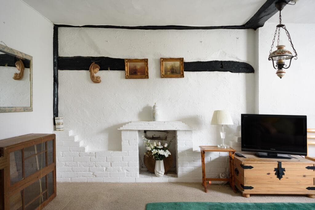 2 bedroom terraced house for sale in London Road, Canterbury, CT2