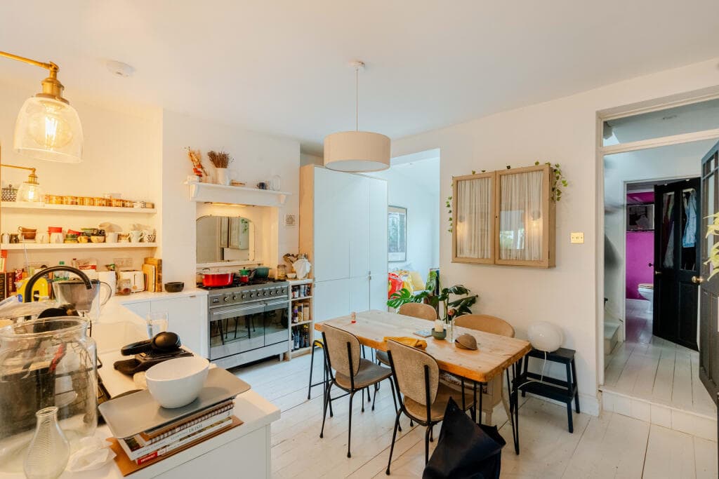 2 bedroom terraced house for sale in King William Street, Southville, Bristol, BS3