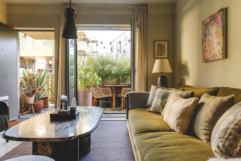 2 bedroom apartment for sale in Wintergreen Court, Hackney, E9