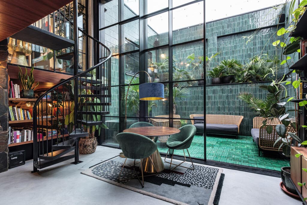 4 bedroom detached house for sale in Mildmay House, London, N1