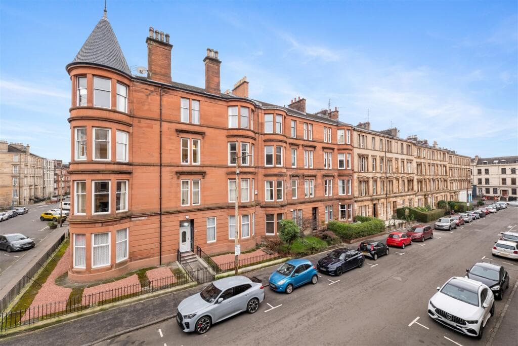 2 bedroom flat for sale in 2/2 52 Carrington Street, Woodlands, G4 9AL, G4