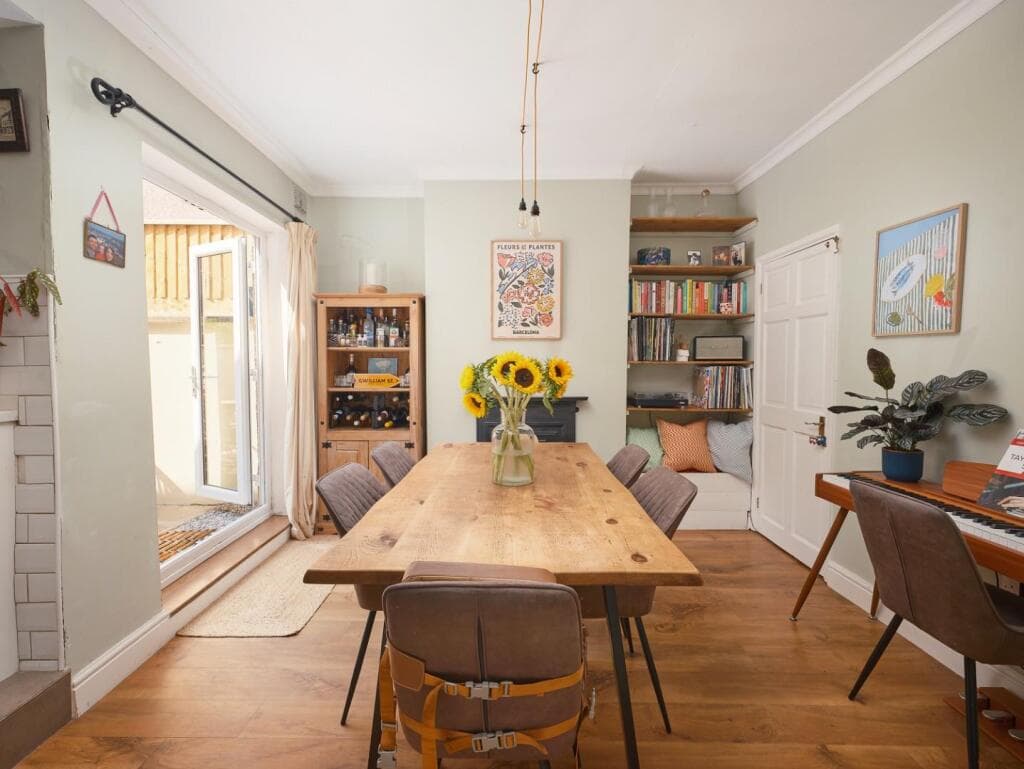 3 bedroom terraced house for sale in Gwilliam Street, Windmill Hill, BS3