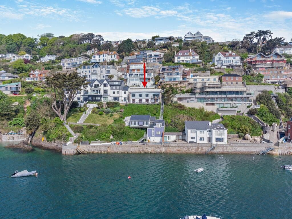 5 bedroom detached house for sale in Cliff Road, Salcombe, Devon, TQ8