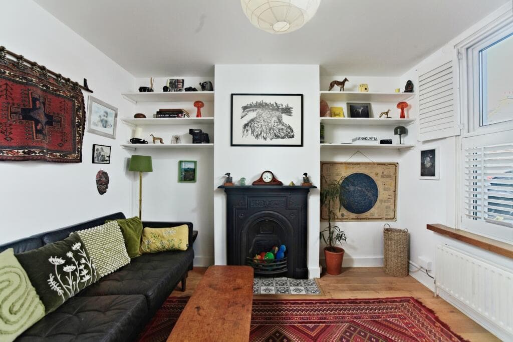 2 bedroom terraced house for sale in Crunden Road, South Croydon, CR2