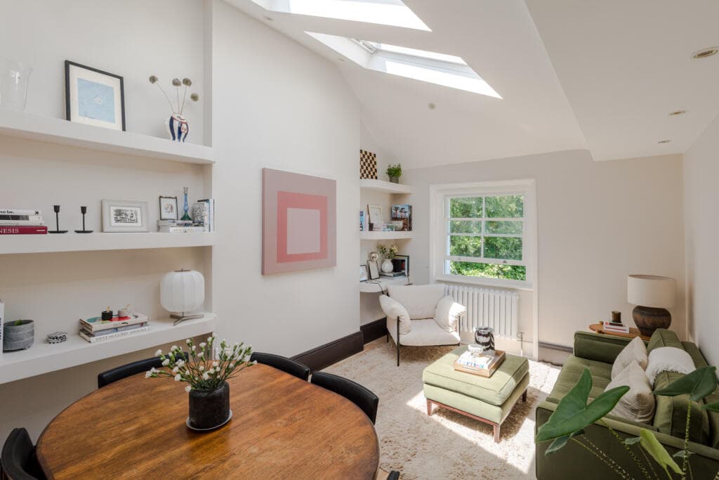2 bedroom flat for sale in St. Stephens Gardens, Notting Hill, London, W2