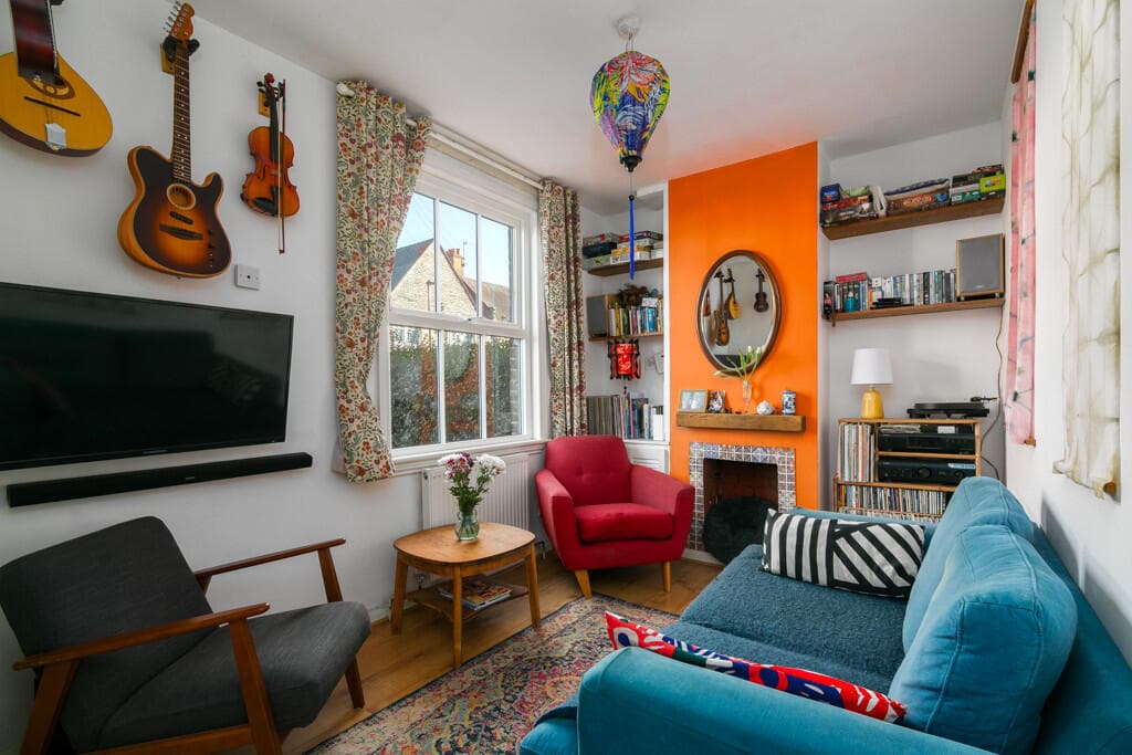 2 bedroom terraced house for sale in Kevelioc Road, London, N17