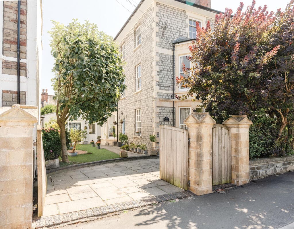 4 bedroom semi-detached house for sale in Seymour Road, Bishopston, Bristol, BS7