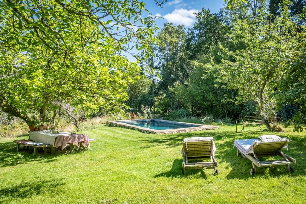 3 bedroom detached house for sale in Bedham, Fittleworth, West Sussex, RH20