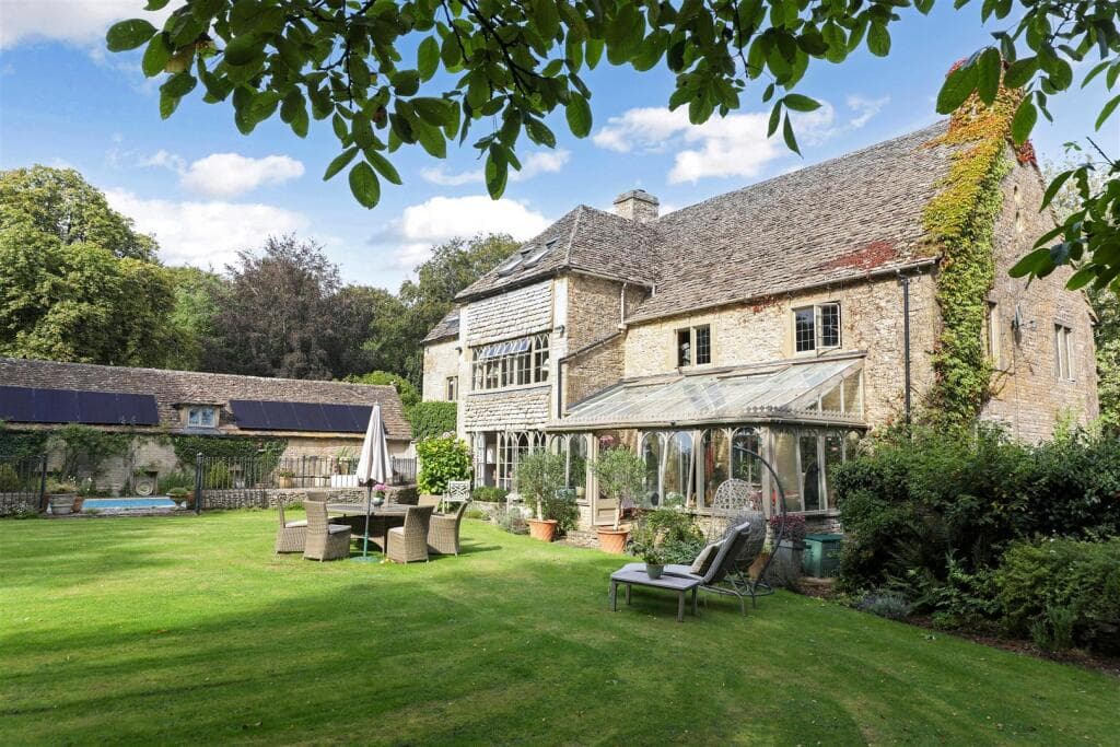 7 bedroom barn conversion for sale in Frampton Mansell, Stroud, GL6