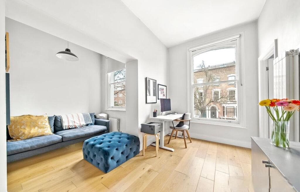 1 bedroom flat for sale in Beresford Road, Highbury, N5
