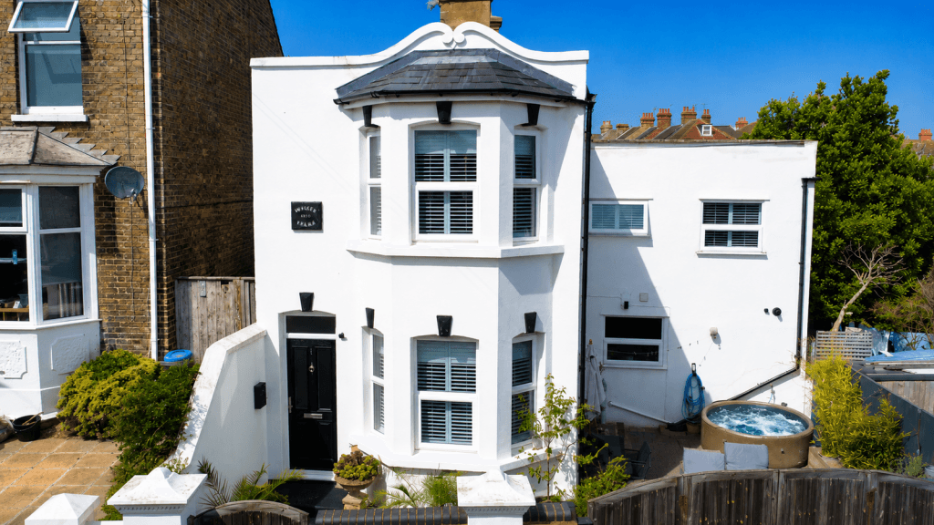 2 bedroom detached house for sale in Cecilia Road, Ramsgate, CT11 7DY, CT11