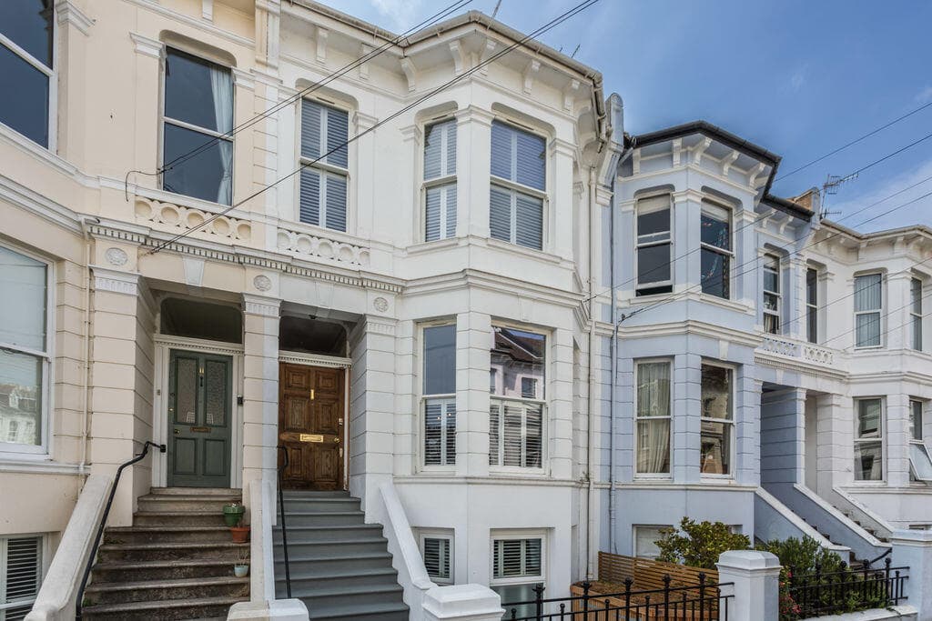 5 bedroom terraced house for sale in Stanford Road, Brighton, BN1