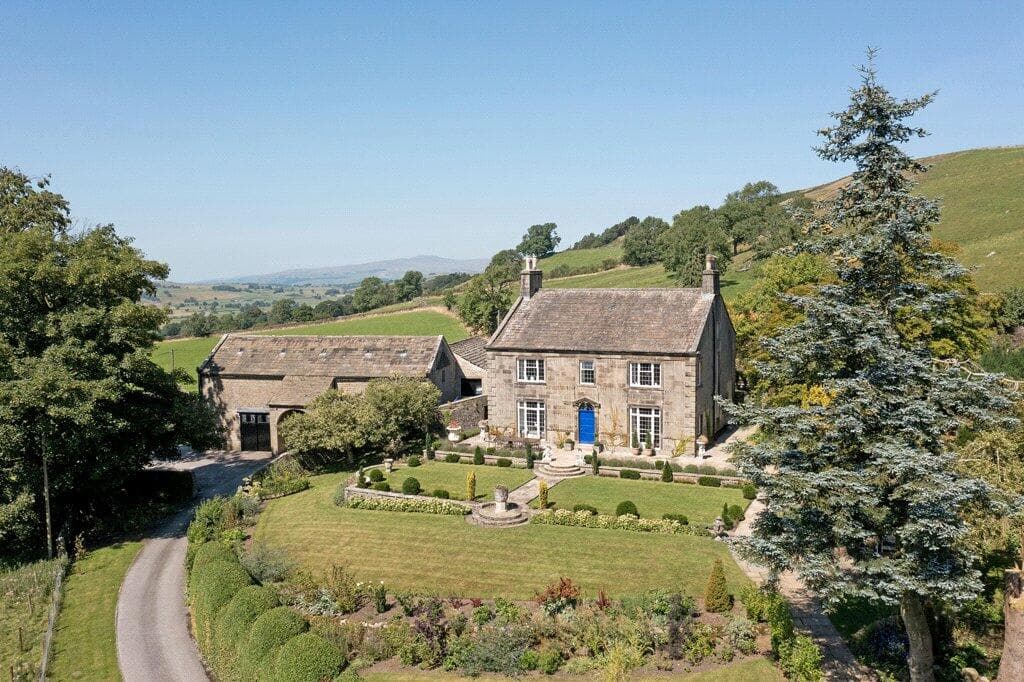 6 bedroom detached house for sale in The Manor House, The Riddings, Long Preston, BD23 4QN, BD23