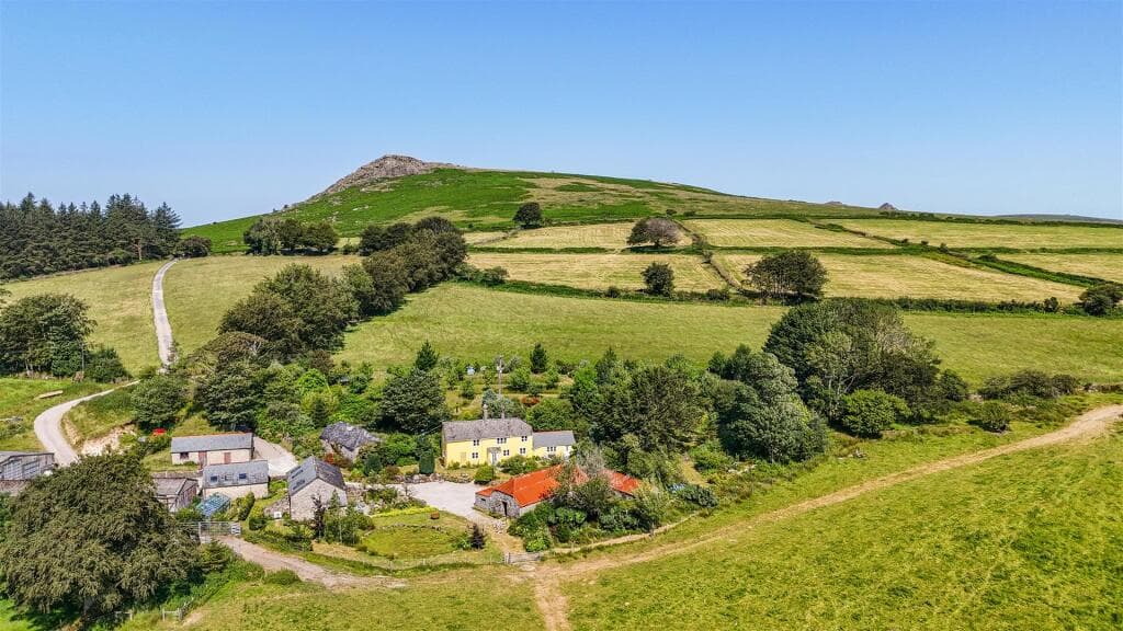 6 bedroom detached house for sale in Sheepstor, West Devon - 9.13 acres, PL20