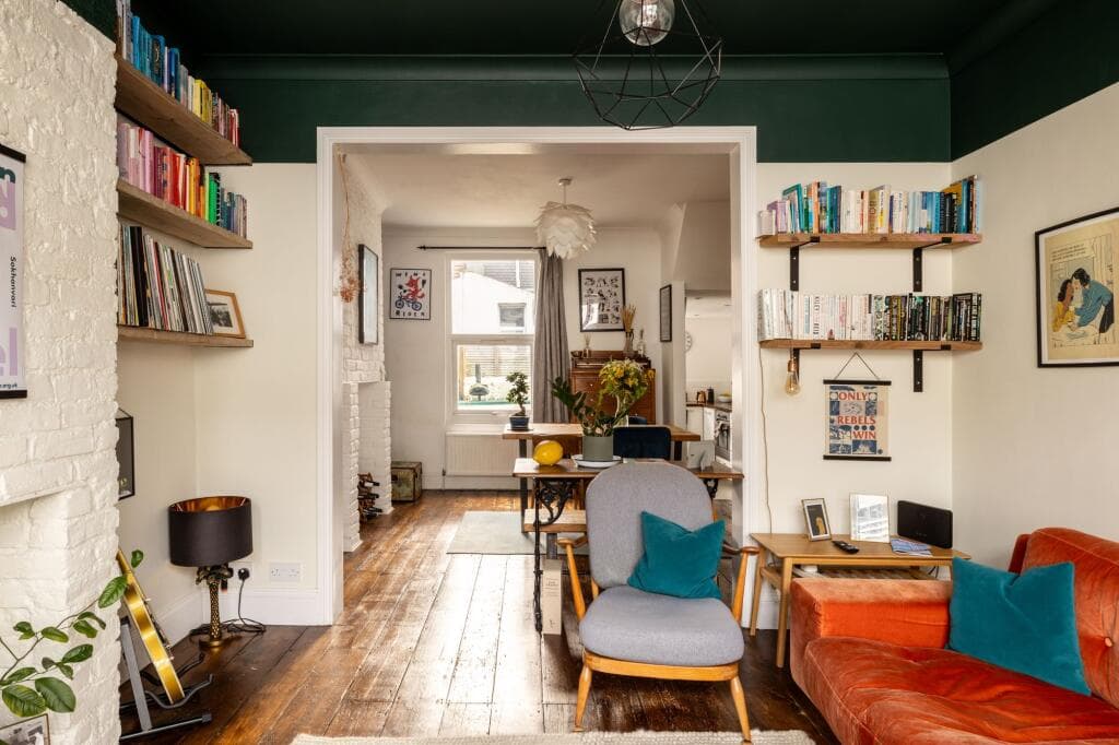 2 bedroom terraced house for sale in Montgomery Street, Hove, BN3