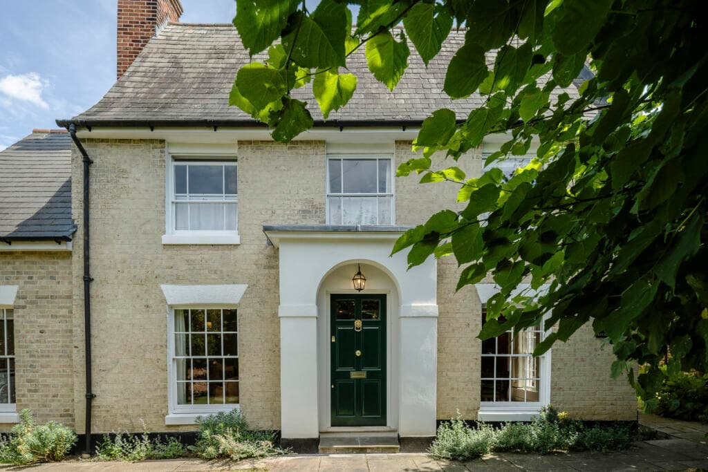 5 bedroom detached house for sale in 33 South Street, Manningtree, Essex, CO11