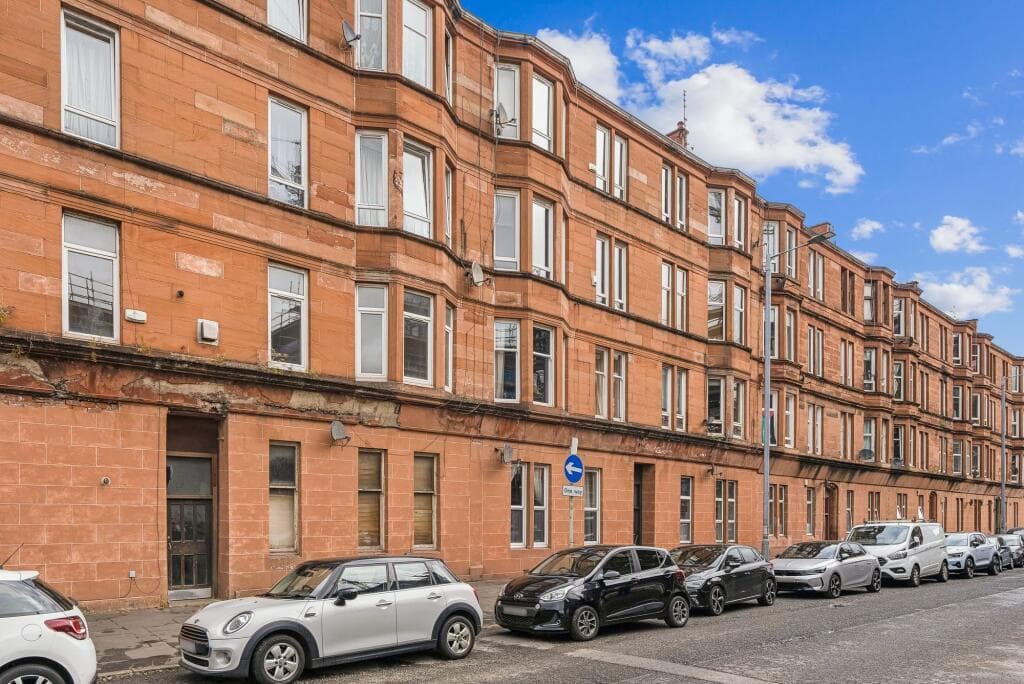 1 bedroom flat for sale in 26 Nithsdale Drive, Flat 2/2, Strathbungo, Glasgow, G41 2PN, G41