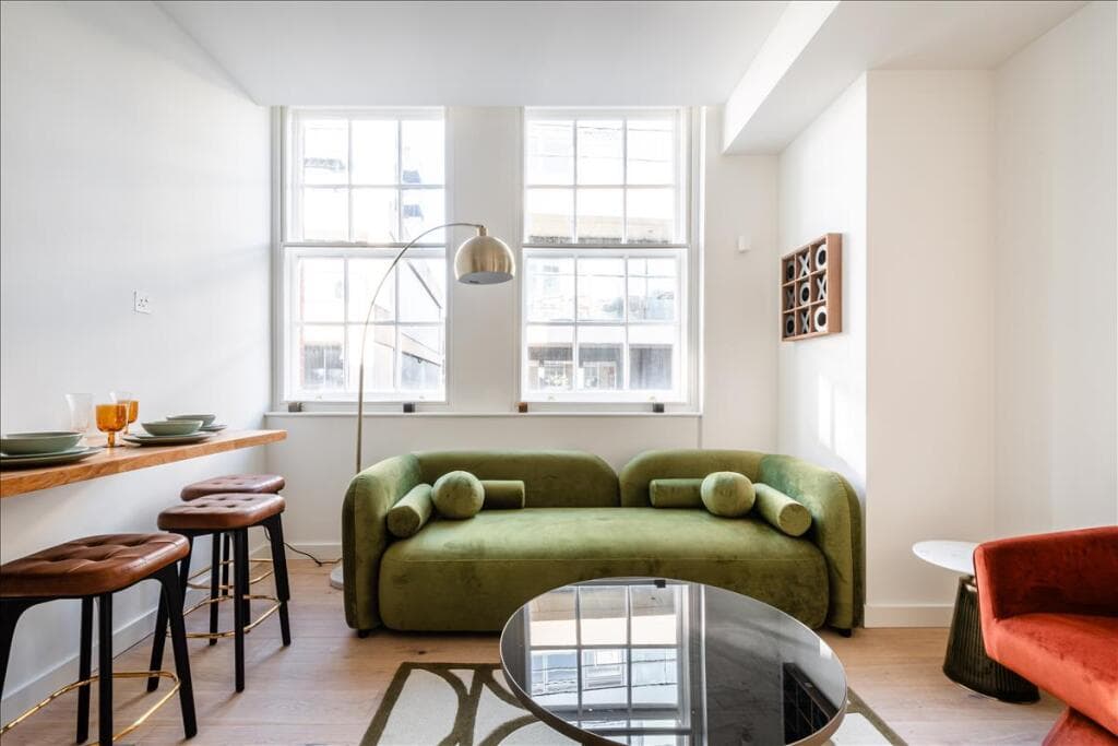1 bedroom apartment for sale in Central Street, Clerkenwell, EC1V