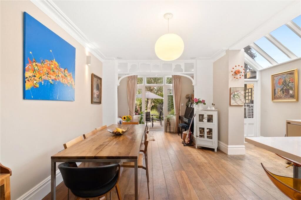 4 bedroom semi-detached house for sale in Meredyth Road, Barnes, London, SW13