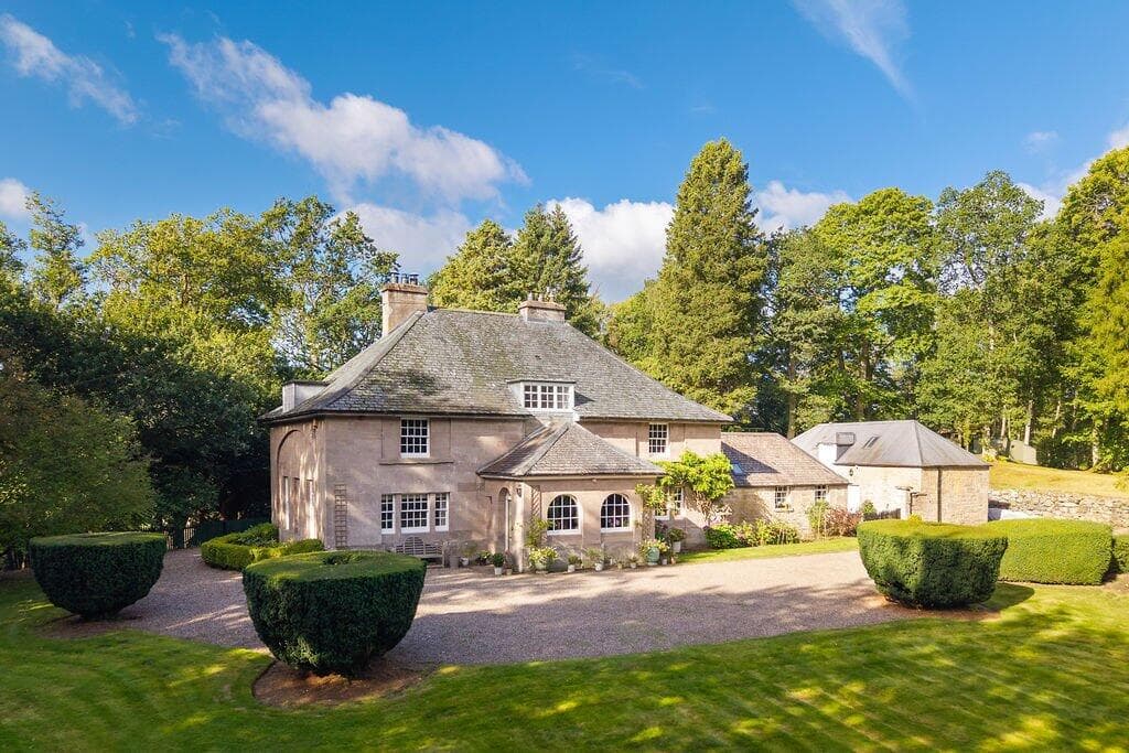 4 bedroom detached house for sale in Pitcairngreen, Perth, Perth and Kinross, PH1