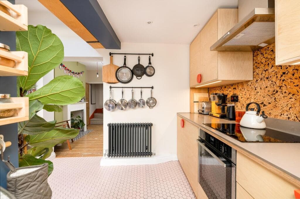 2 bedroom terraced house for sale in Stanley Street North, Bedminster, BS3