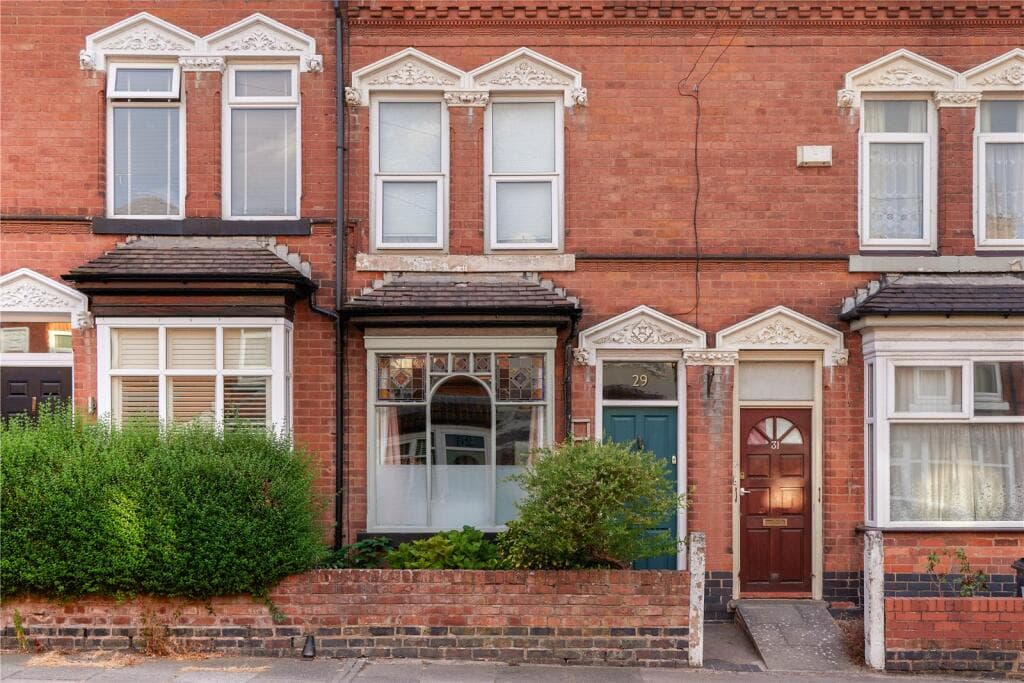 2 bedroom terraced house for sale in Bond Street, Stirchley, Birmingham, West Midlands, B30