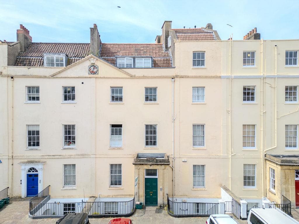 2 bedroom flat for sale in Princes Buildings, Clifton, Bristol, BS8