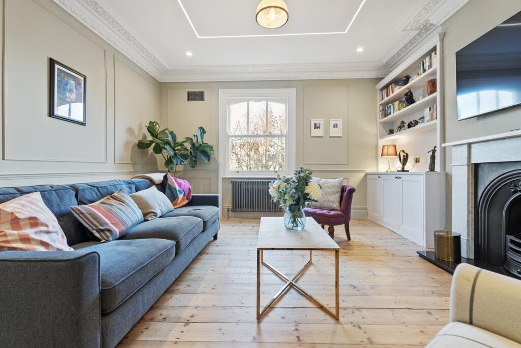 1 bedroom apartment for sale in Hammersmith Grove, London, W6