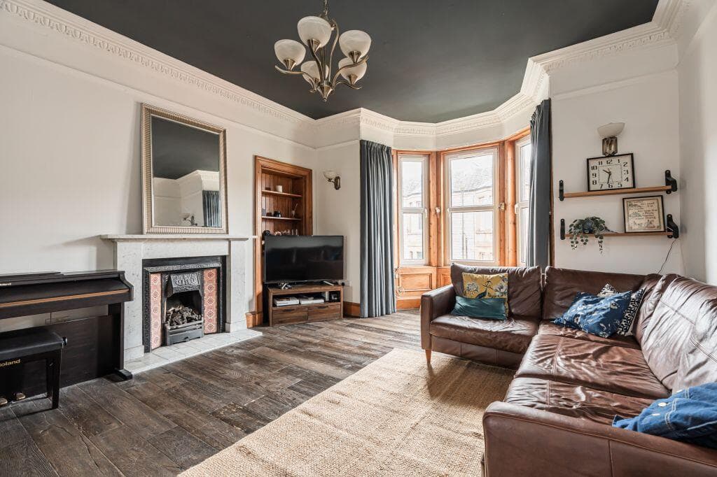 5 bedroom flat for sale in 10/1 Scone Gardens, Edinburgh, EH8 7DQ, EH8